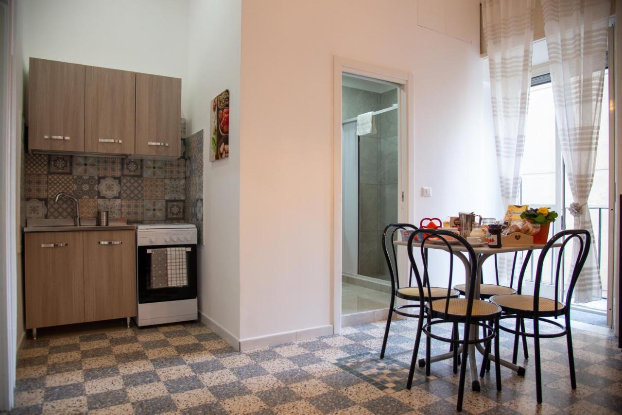 דירות נאפולי Domus Anticaglia By Domusextra מראה חיצוני תמונה